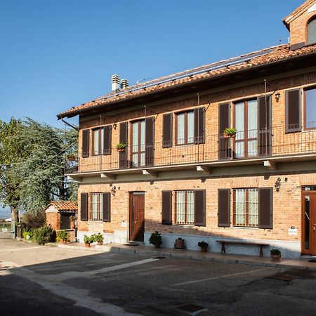 Casa Rubbo - Appartamento 'Como' Nelle Langhe Alba  Esterno foto
