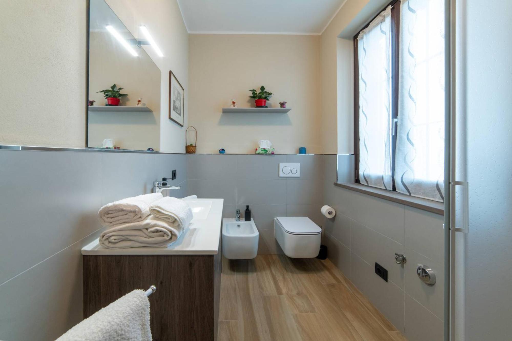Casa Rubbo - Appartamento 'Como' Nelle Langhe Alba  Esterno foto