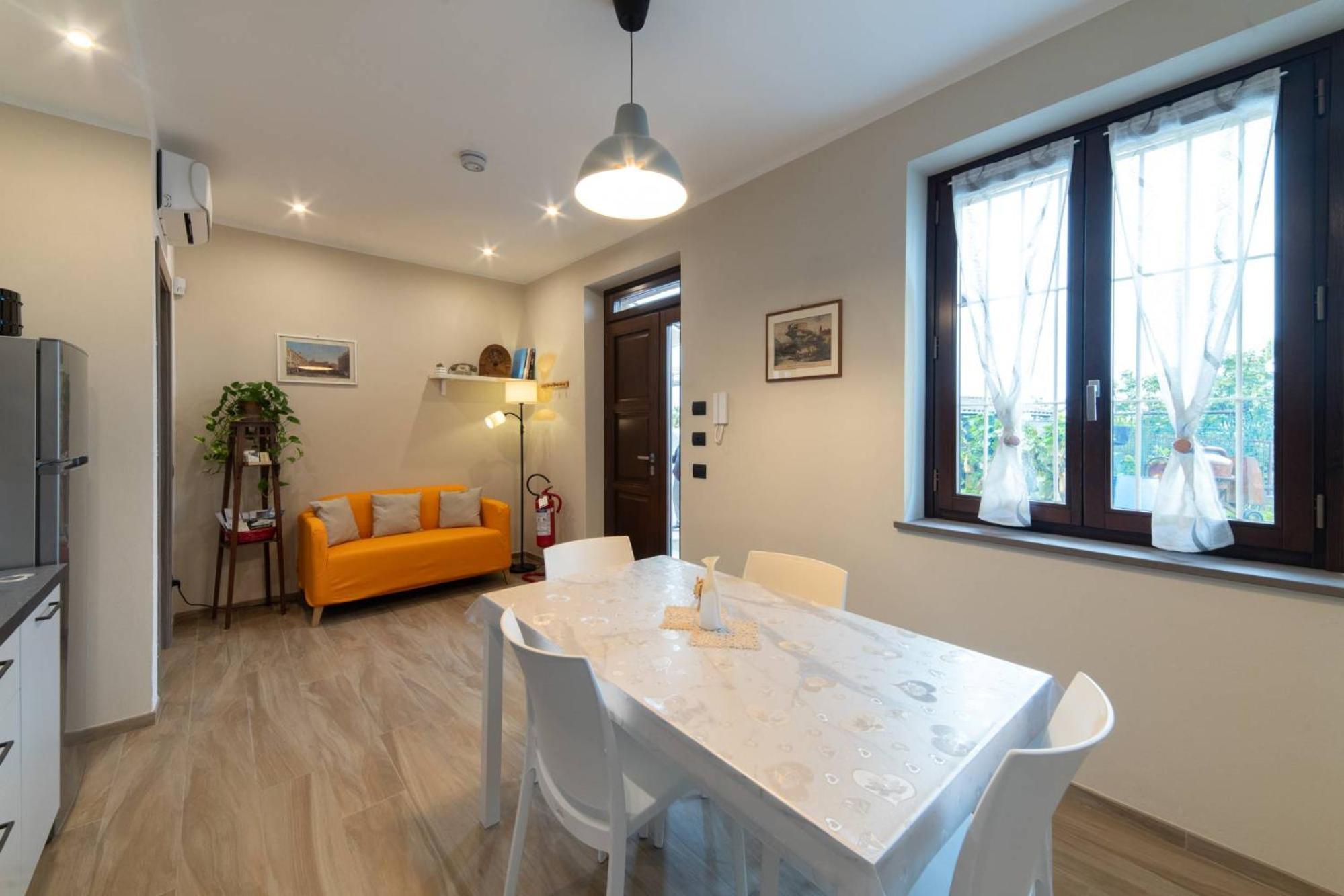 Casa Rubbo - Appartamento 'Como' Nelle Langhe Alba  Esterno foto